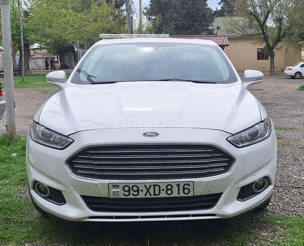 Ford Fusion (North America) 2015, 168,000 km - 2.0 l - Ağstafa