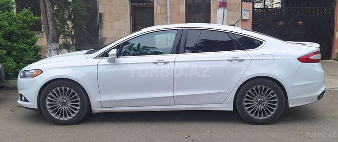 Ford Fusion (North America) 2015, 168,000 km - 2.0 l - Ağstafa