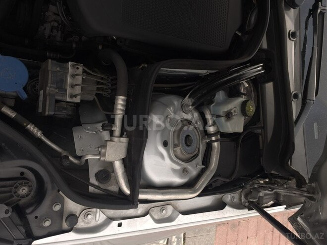 Mercedes E 220 d 2014, 407,000 km - 2.2 l - Bakı