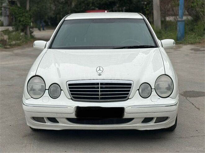 Mercedes E 240 1999, 406,000 km - 2.4 l - Bakı