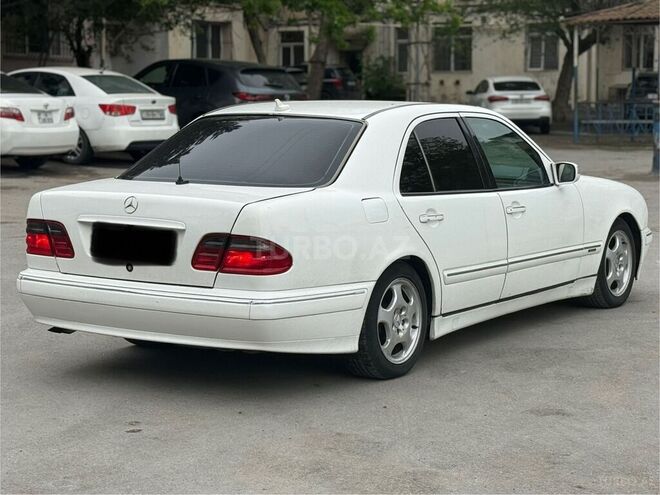 Mercedes E 240 1999, 406,000 km - 2.4 l - Bakı