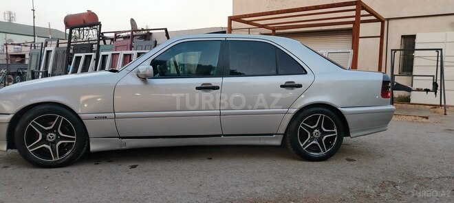 Mercedes C 180 1994, 339,000 km - 1.8 л - Bakı
