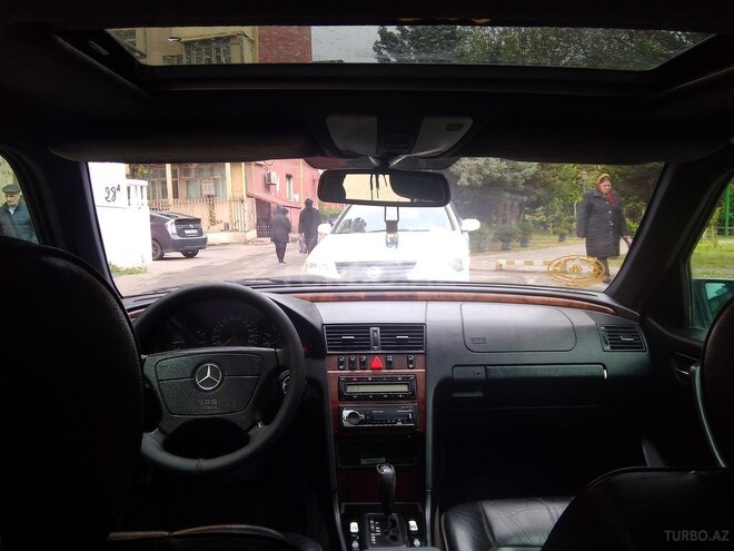 Mercedes C 240 1997, 289,984 km - 2.4 l - Bakı