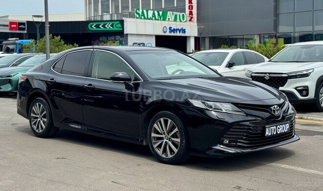 Toyota Camry 2018, 180,000 km - 2.5 l - Bakı