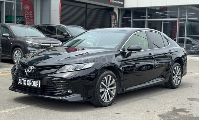 Toyota Camry 2018, 180,000 km - 2.5 l - Bakı