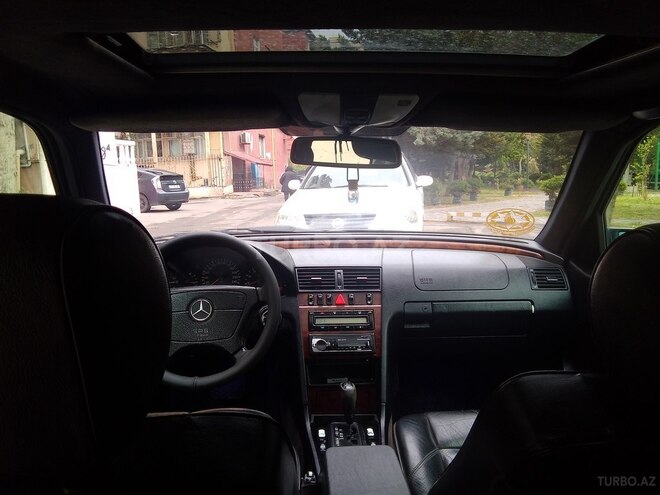 Mercedes C 240 1997, 289,984 km - 2.4 l - Bakı