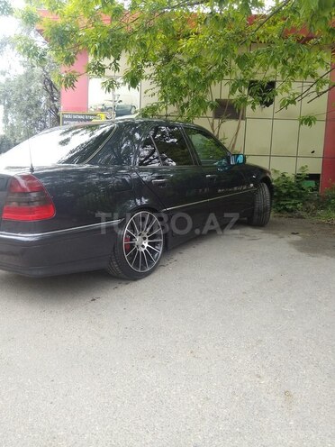 Mercedes C 240 1997, 289,984 km - 2.4 l - Bakı