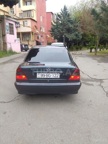 Mercedes C 240 1997, 289,984 km - 2.4 l - Bakı