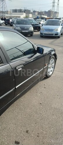 BMW 318 1994, 579,643 km - 1.8 l - Bakı