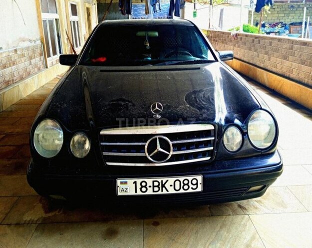 Mercedes E 240 1999, 212,309 km - 2.4 л - Şirvan