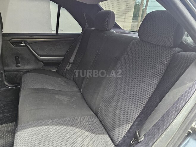 Mercedes C 180 1997, 300,070 km - 1.8 l - Bakı