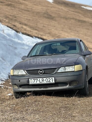Opel Vectra 1996, 490,000 km - 2.0 l - Bakı