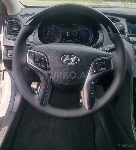 Hyundai Grandeur 2014, 290,000 km - 2.4 l - Göyçay