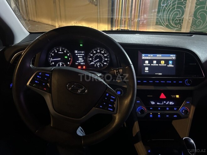 Hyundai Elantra 2016, 115,873 km - 2.0 л - Sumqayıt