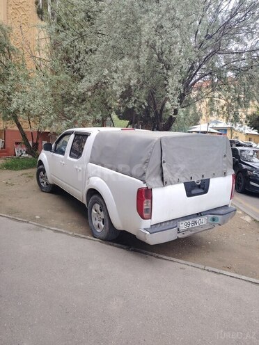 Nissan Navara 2014, 438,000 km - 2.5 l - Bakı