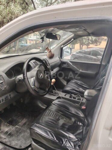 Nissan Navara 2014, 438,000 km - 2.5 l - Bakı