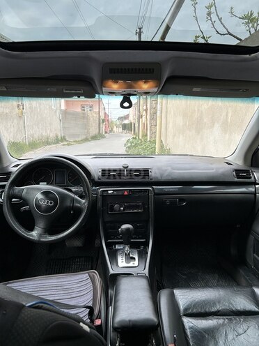 Audi A4 2002, 350,000 km - 1.8 l - Bakı