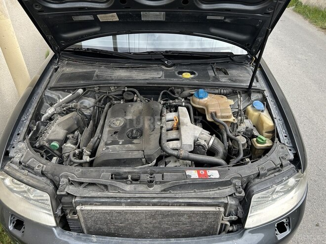Audi A4 2002, 350,000 km - 1.8 l - Bakı