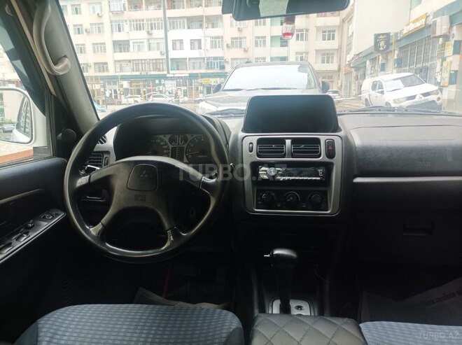 Mitsubishi Pajero io 2000, 220,919 km - 2.0 л - Bakı