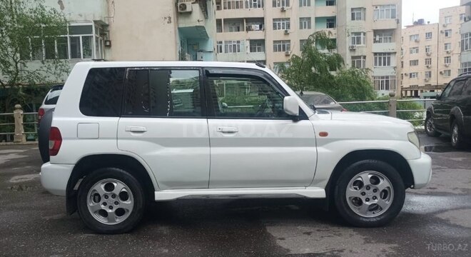 Mitsubishi Pajero io 2000, 220,919 km - 2.0 л - Bakı