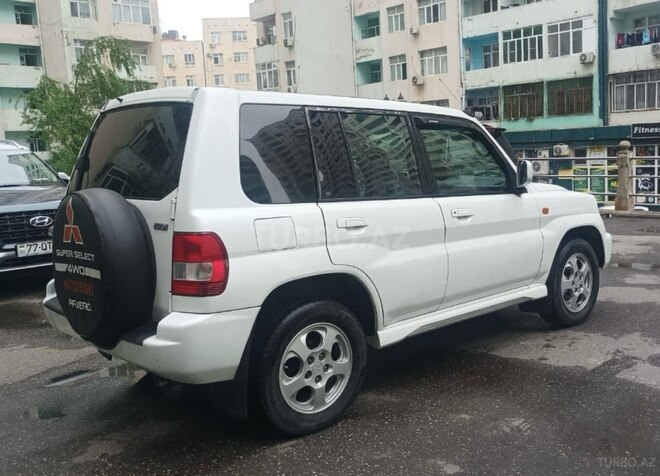 Mitsubishi Pajero io 2000, 220,919 km - 2.0 л - Bakı
