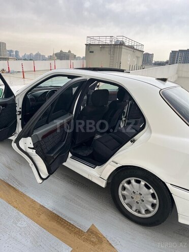 Mercedes C 280 1995, 316,112 km - 2.8 л - Bakı