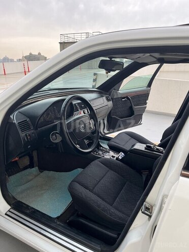 Mercedes C 280 1995, 316,112 km - 2.8 л - Bakı