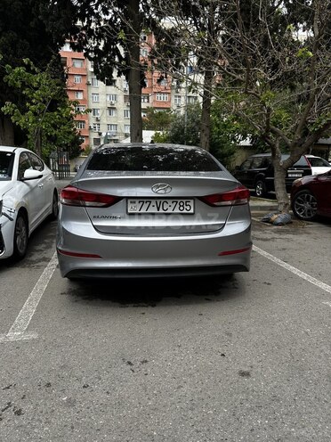 Hyundai Elantra 2017, 120,000 km - 2.0 l - Bakı