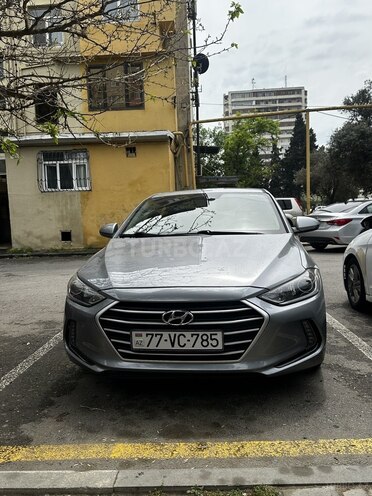 Hyundai Elantra 2017, 120,000 km - 2.0 l - Bakı
