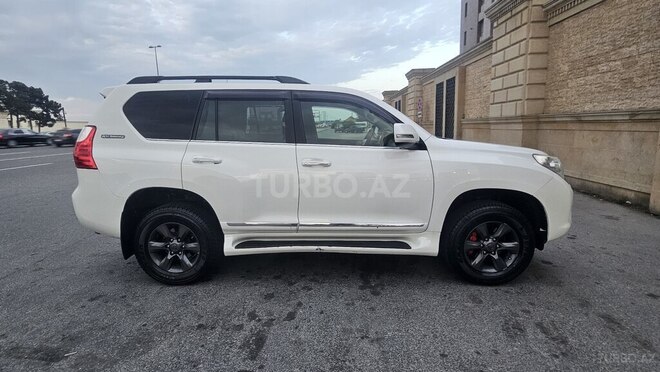 Toyota Land Cruiser Prado 2011, 280,000 km - 2.7 l - Bakı
