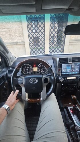 Toyota Land Cruiser Prado 2011, 280,000 km - 2.7 l - Bakı