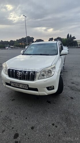 Toyota Land Cruiser Prado 2011, 280,000 km - 2.7 l - Bakı