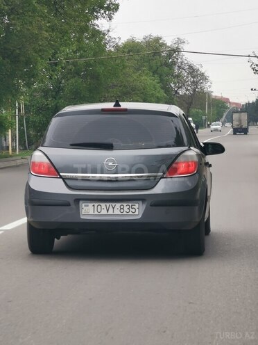 Opel Astra 2004, 286,452 km - 1.4 l - Qusar