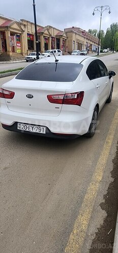 Kia Rio 2015, 209,215 km - 1.6 l - Gəncə
