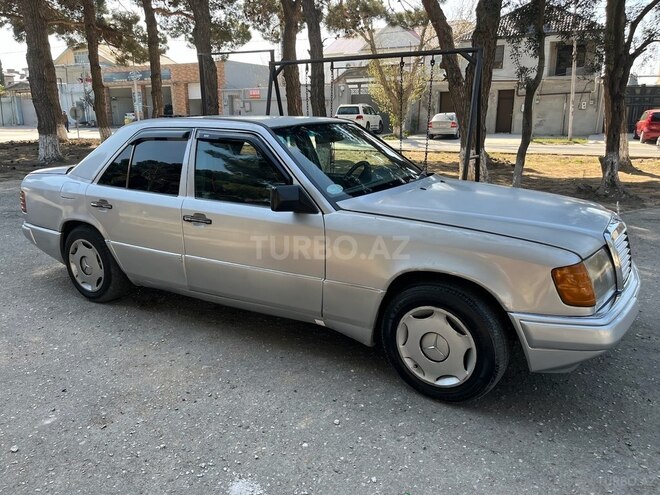 Mercedes E 230 1992, 350,000 km - 2.3 l - Sumqayıt
