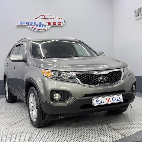 Kia Sorento-8