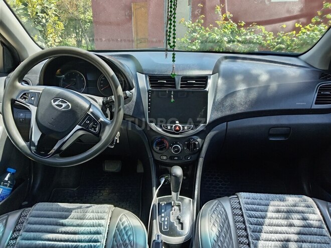 Hyundai Accent 2013, 339,000 km - 1.6 l - Bakı