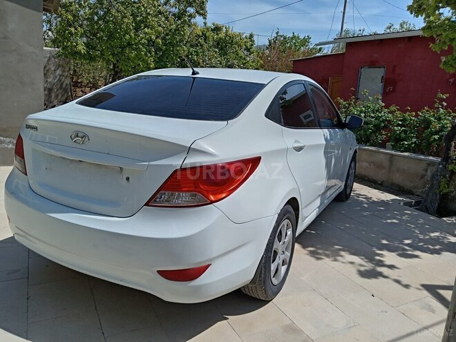 Hyundai Accent 2013, 339,000 km - 1.6 l - Bakı