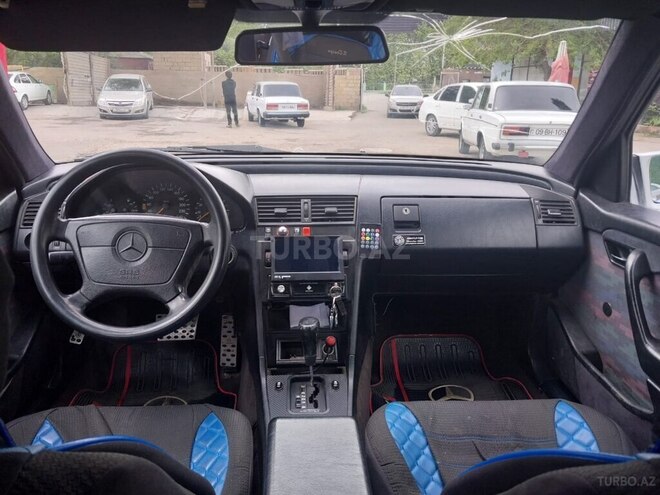Mercedes C 200 1998, 341,568 km - 2.0 l - Bakı