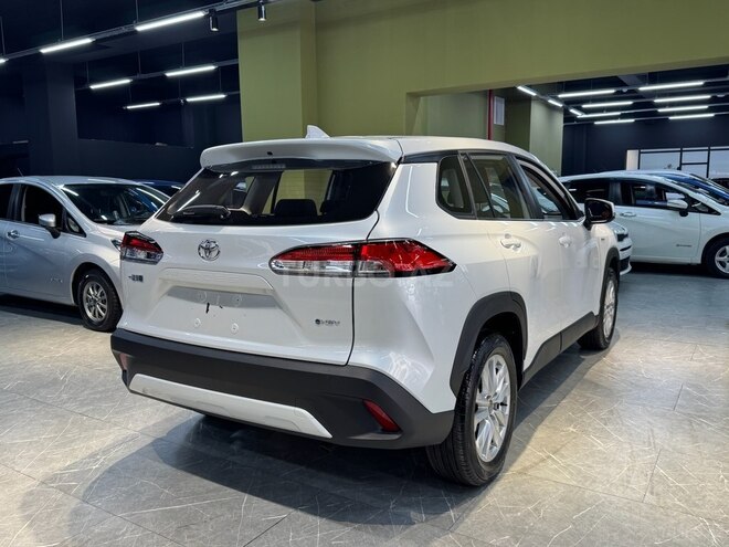 Toyota Corolla Cross-8