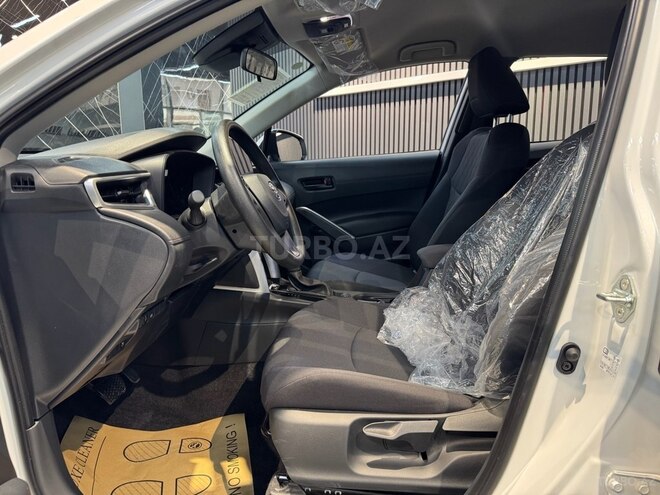 Toyota Corolla Cross-2