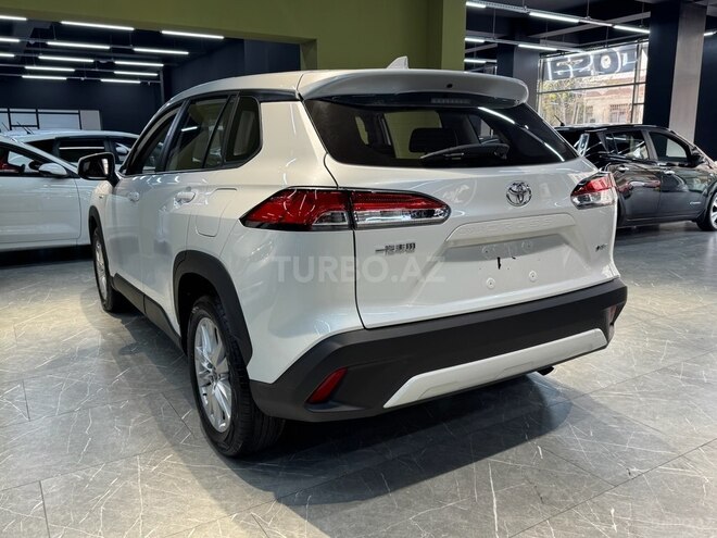 Toyota Corolla Cross-12