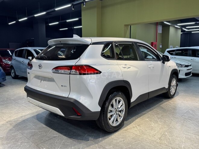 Toyota Corolla Cross-13