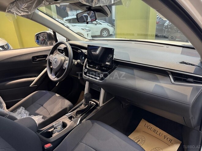 Toyota Corolla Cross-6