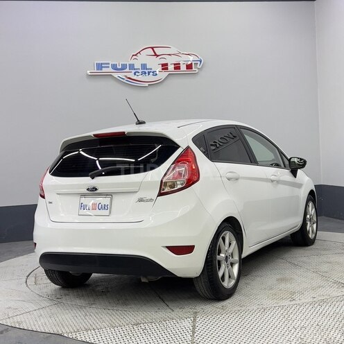Ford Fiesta-7