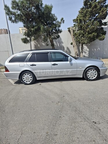 Mercedes C 220 d 2000, 408,000 km - 2.2 л - Bakı