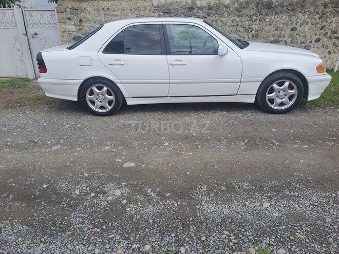 Mercedes C 230 1999, 352,000 km - 2.3 l - Balakən