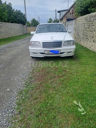 Mercedes C 230 1999, 352,000 km - 2.3 l - Balakən
