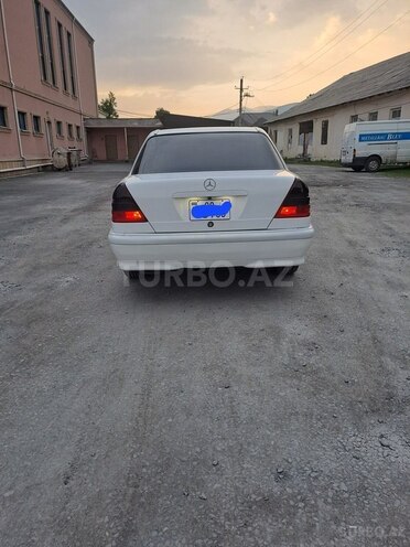 Mercedes C 230 1999, 352,000 km - 2.3 l - Balakən