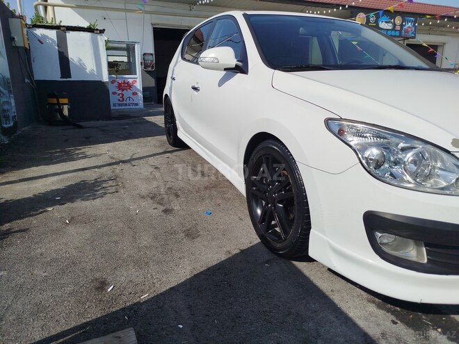 Hyundai i30 2009, 305,000 km - 1.6 l - Bakı